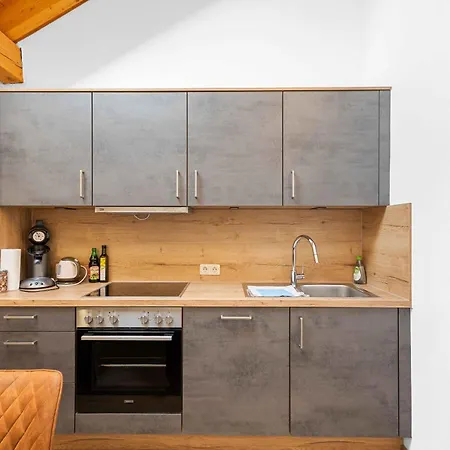 Kuschelige Mit Balkon&free Wifi Buchenberg (Bavaria)