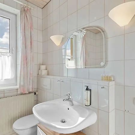 Kuschelige Mit Balkon&free Wifi Apartment