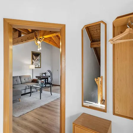 Kuschelige Mit Balkon&free Wifi Apartment